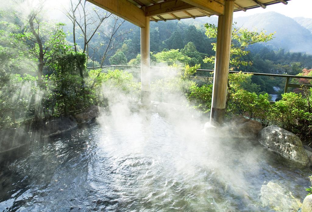 ホテル 山中温泉 花紫 加賀市 エクステリア 写真