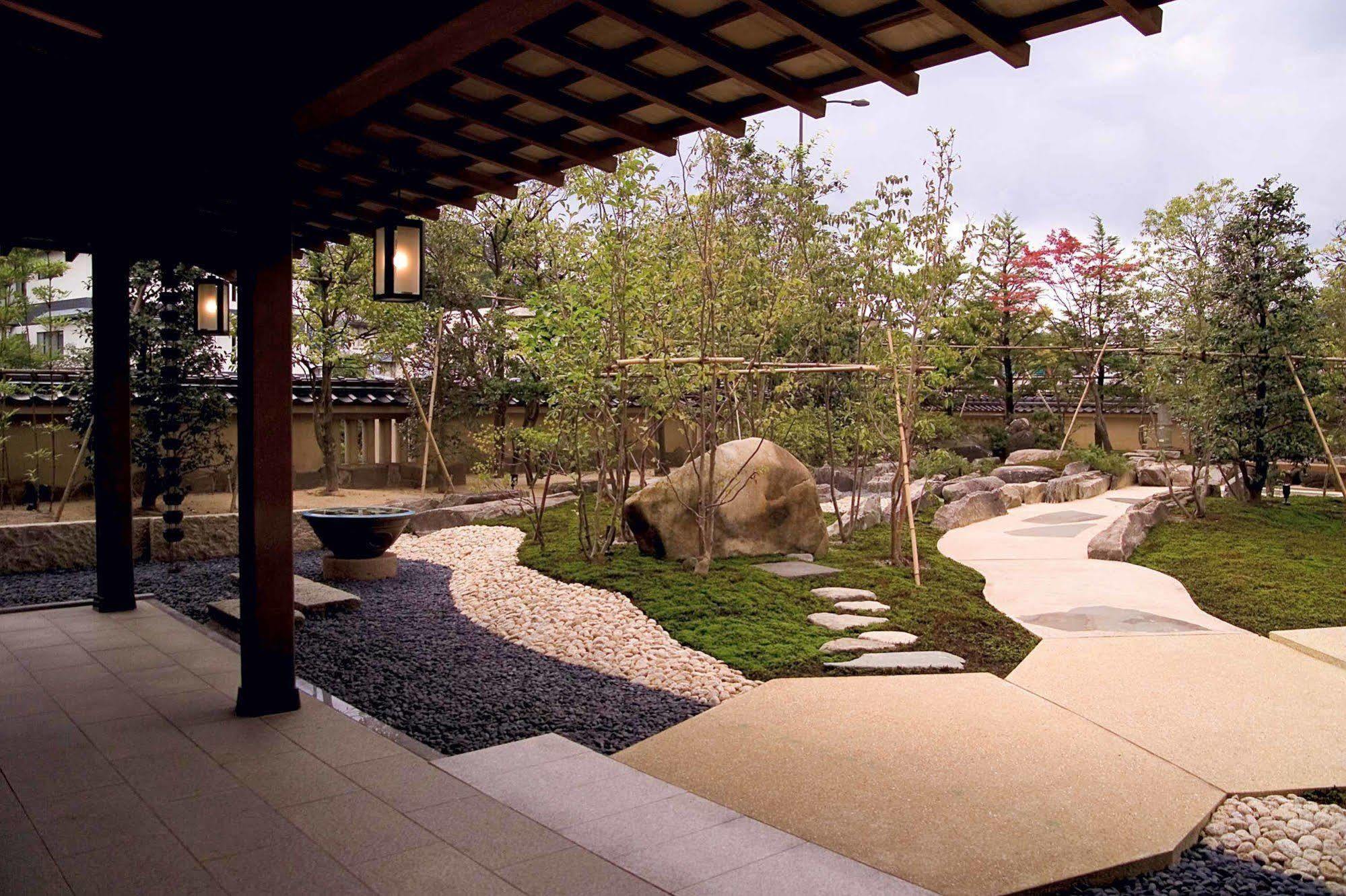 ホテル 山中温泉 花紫 加賀市 エクステリア 写真